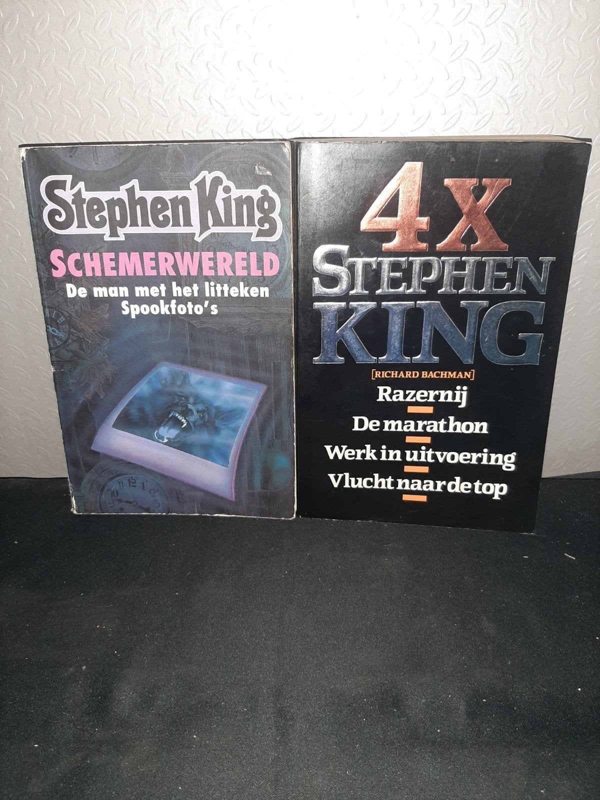Stephen King - Schemerwereld & 4x Stephen King (2 boeken), Ophalen of Verzenden, Gelezen, Stephen King, Nederland