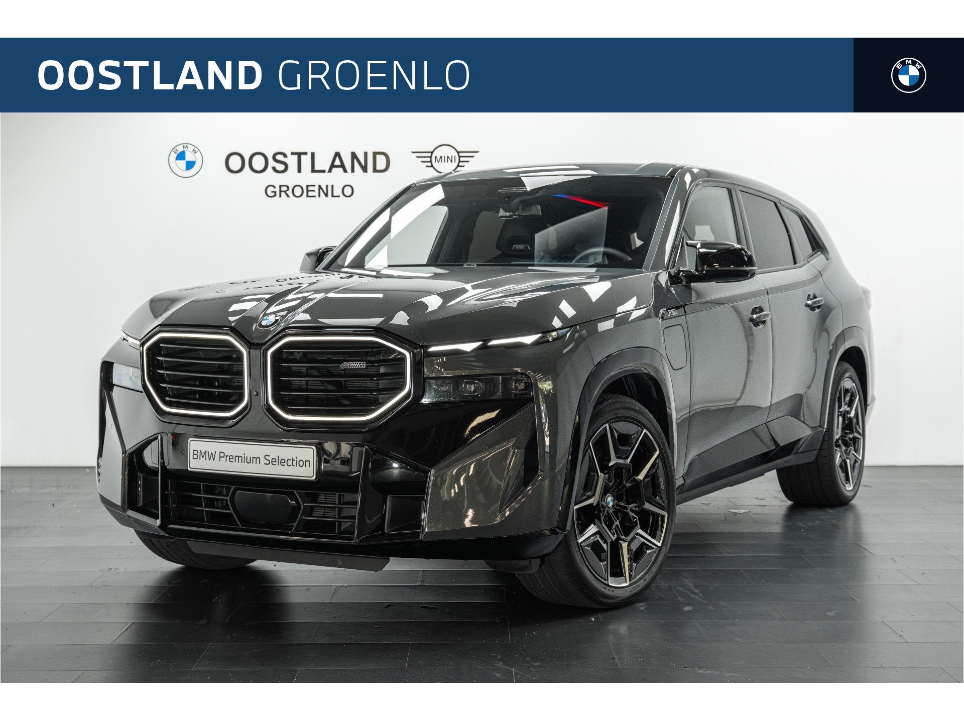 BMW XM PHEV 50e Automaat / Trekhaak / Keyless Entry / Soft-C, Auto's, BMW, Gebruikt, Met garantie (alle), Bedrijf, Vierwielaandrijving