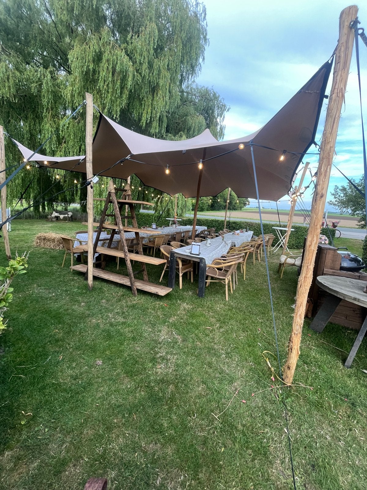 Stretchtent te huur voor feesten en evenementen, Tuin en Terras, Partytenten, Overige typen, 6 meter of meer, Zo goed als nieuw