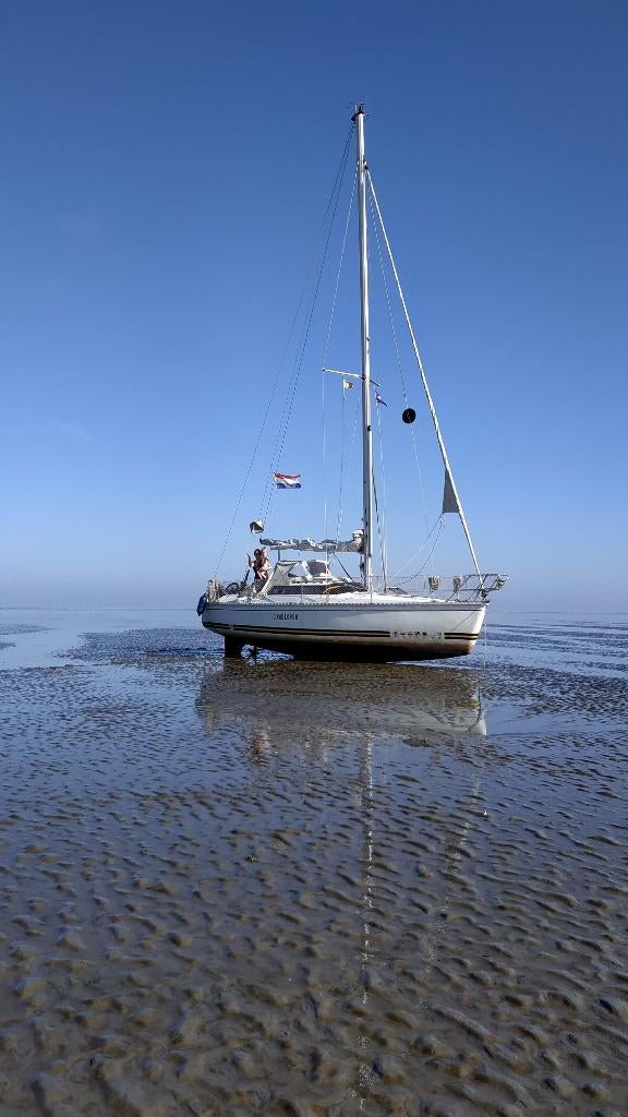 Zeiljacht Kirié Feeling 29 DI (Midzwaard / Droogvallen), Watersport en Boten, Ophalen, Gebruikt, Polyester, Diesel
