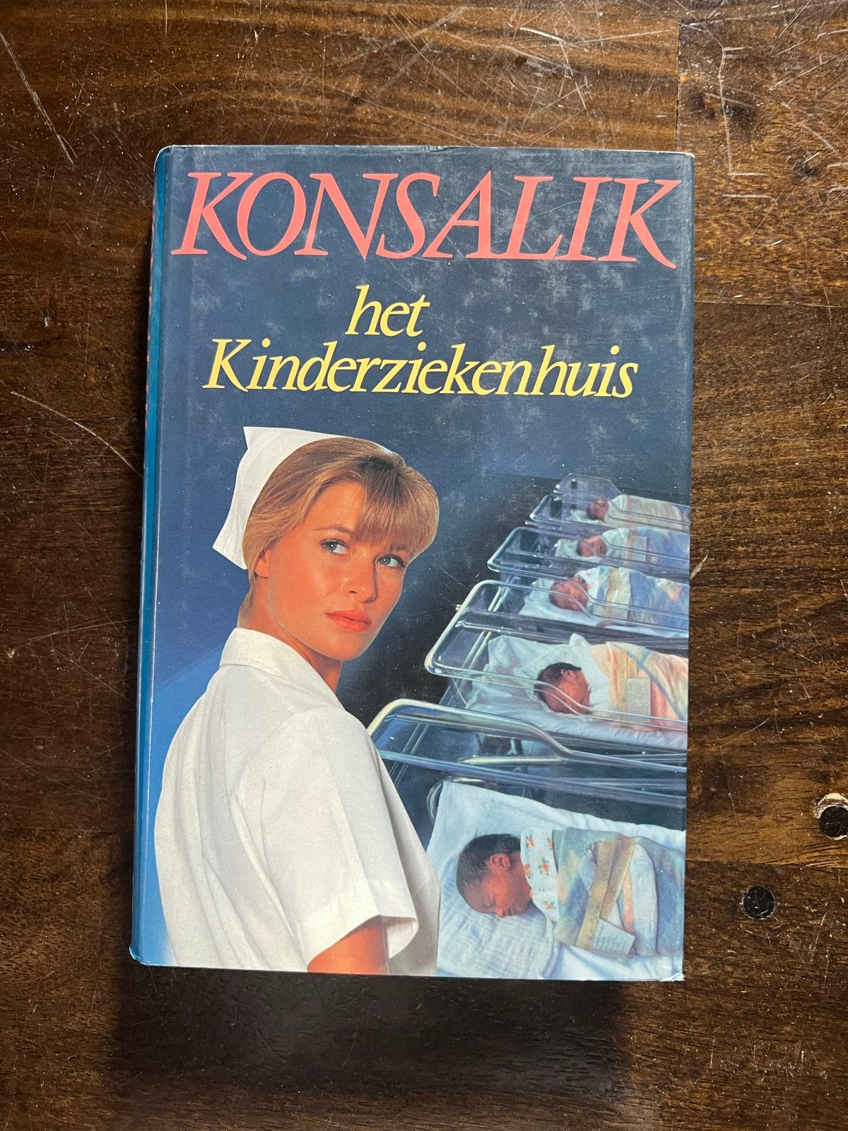 Het Kinderziekenhuis - Heinz G. Konsalik (Gebonden), Ophalen of Verzenden, Gelezen
