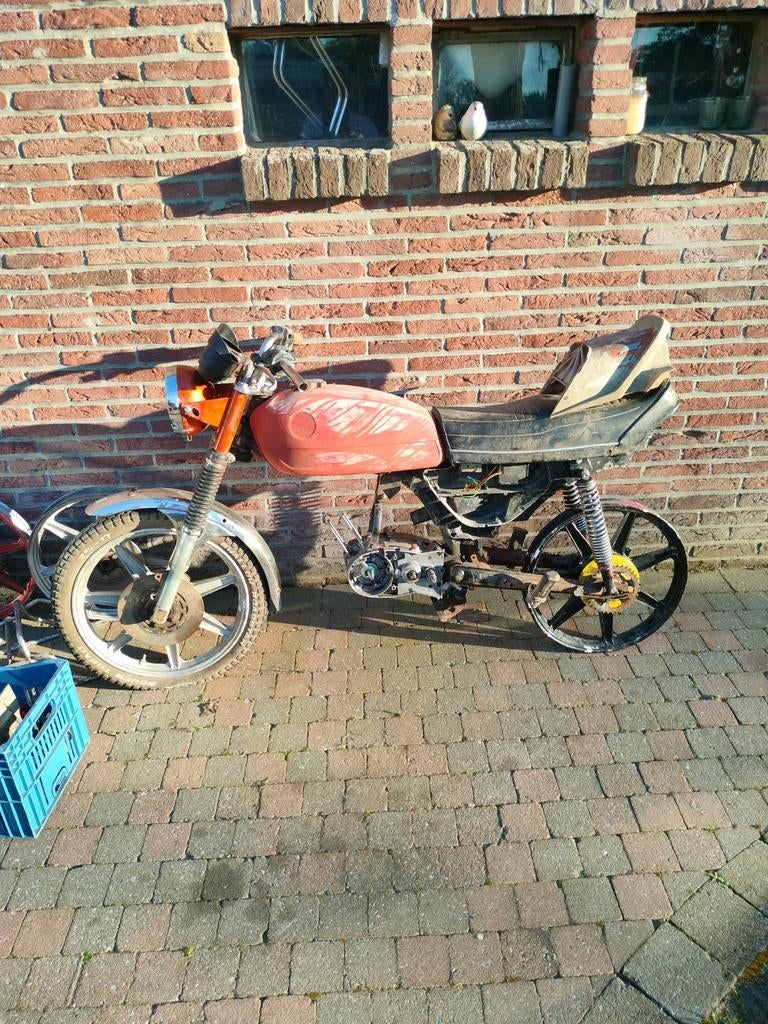 Zündapp restauratieproject. Gts-50, Fietsen en Brommers, Brommeronderdelen | Zundapp, Ophalen, Blok