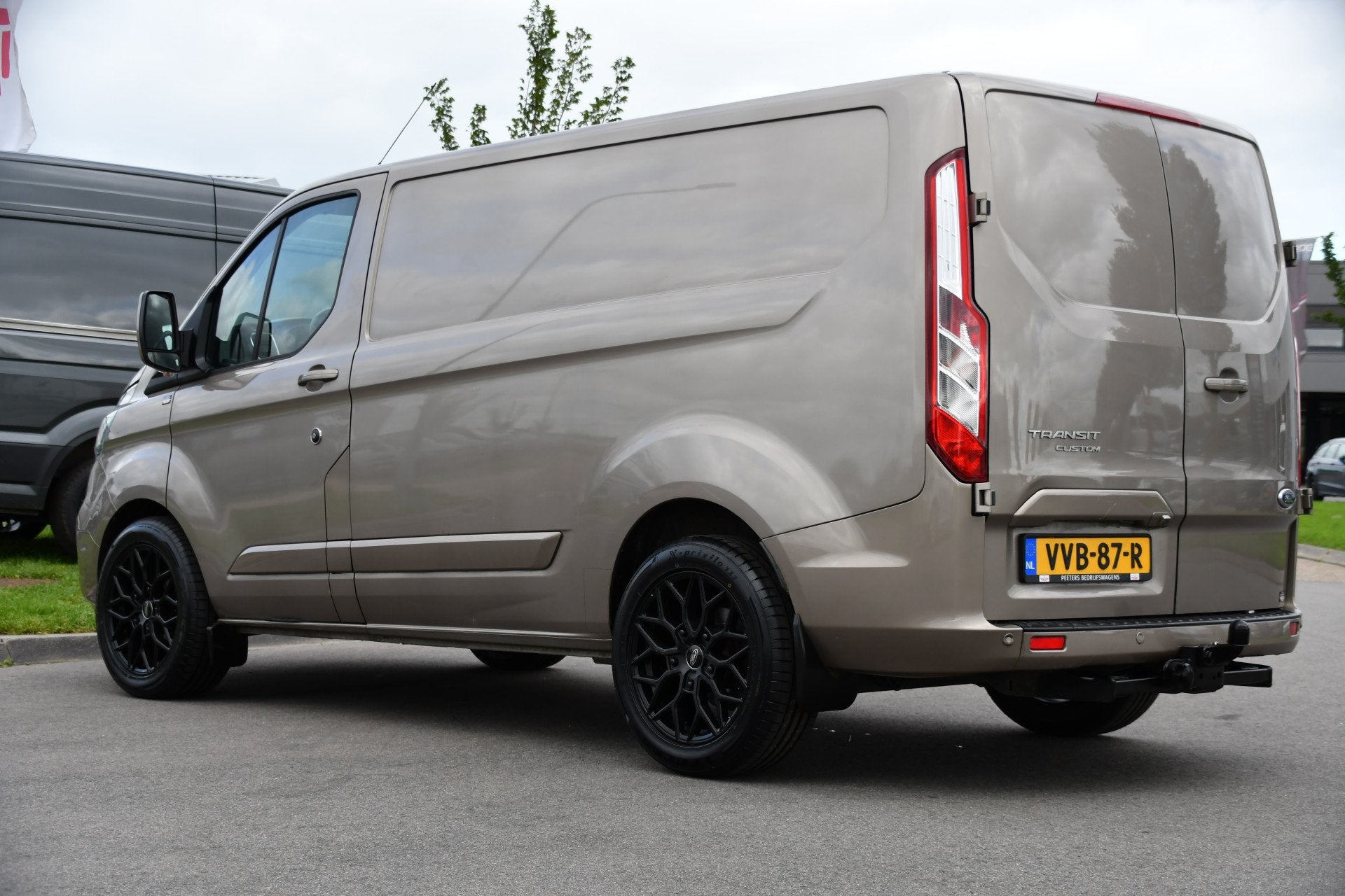 Ford Transit Custom 280 2.0 TDCI L1H1 PB Edition Limited Cam, Voorwielaandrijving, Euro 6, 4 cilinders, 2500 kg