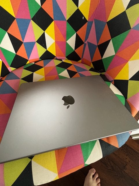 Foto 5 van MacBook Pro 14inch - 16GB - 2021