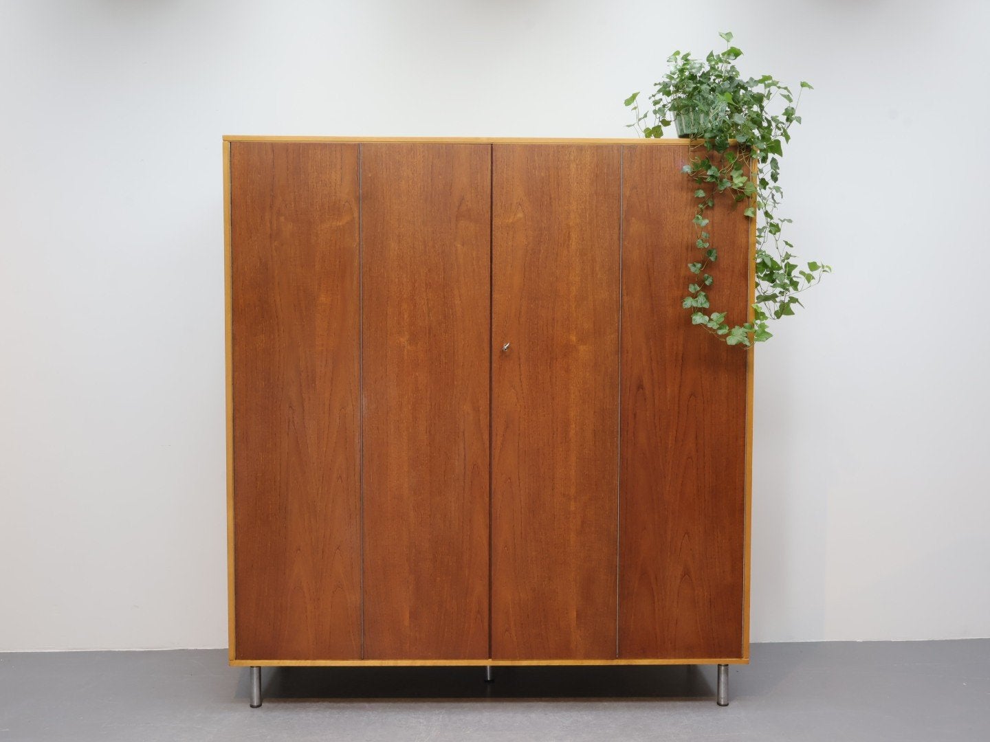 KB33 Cees Braakman voor Pastoe kledingkast, Gebruikt, Teakhout, Pastoe, 150 tot 200 cm
