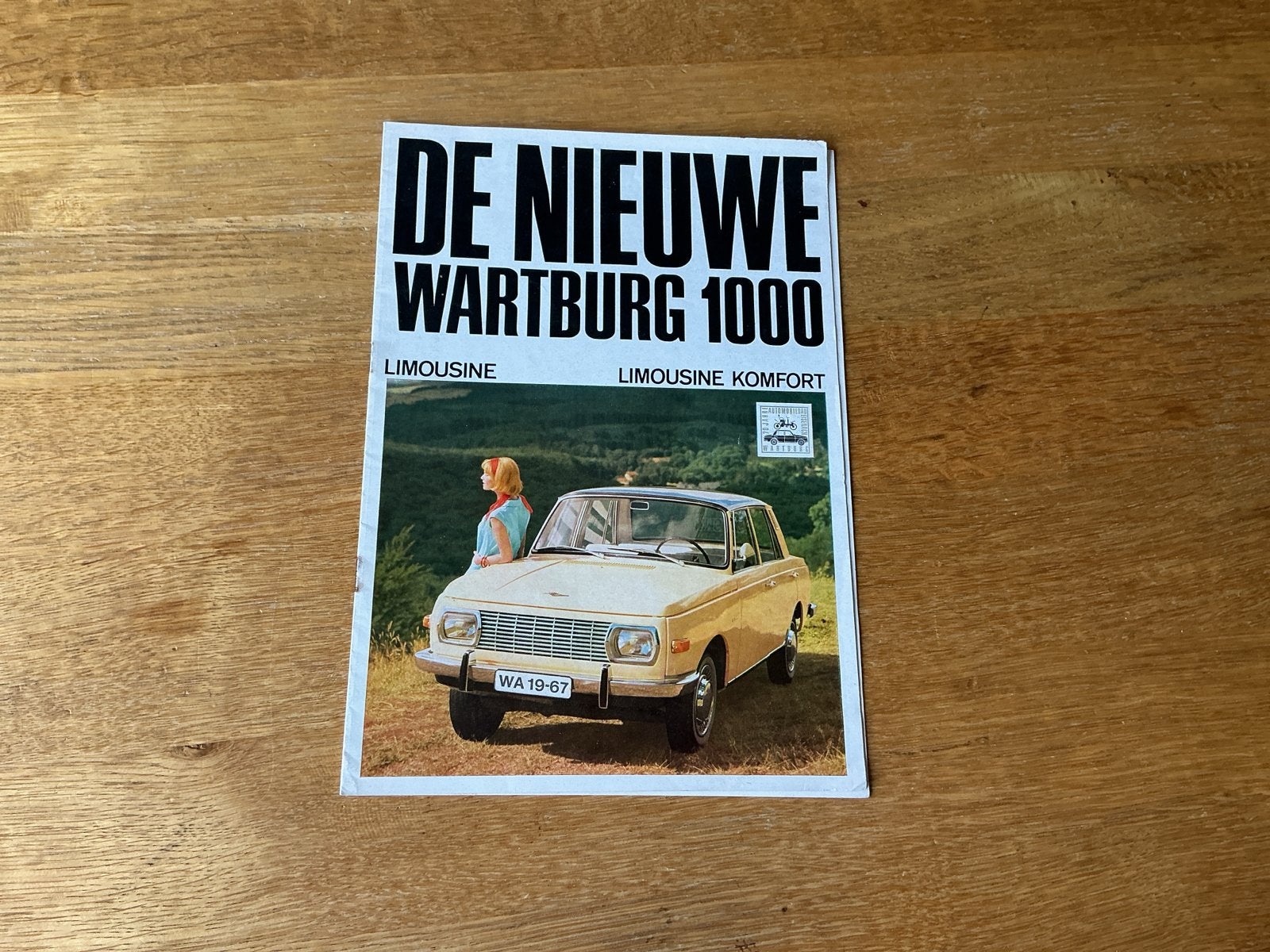 Wartburg 1000 Limousine brochure (De Nieuwe Wartburg 1000), Ophalen of Verzenden, Gelezen, Overige merken