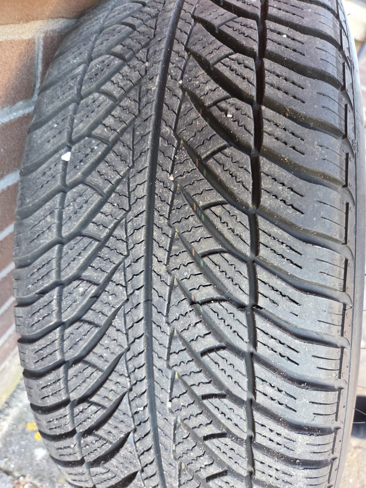 Winterbanden op velg voor BMW 530i Touring (G31), Auto-onderdelen, Ophalen, 18 inch, Banden en Velgen, Winterbanden