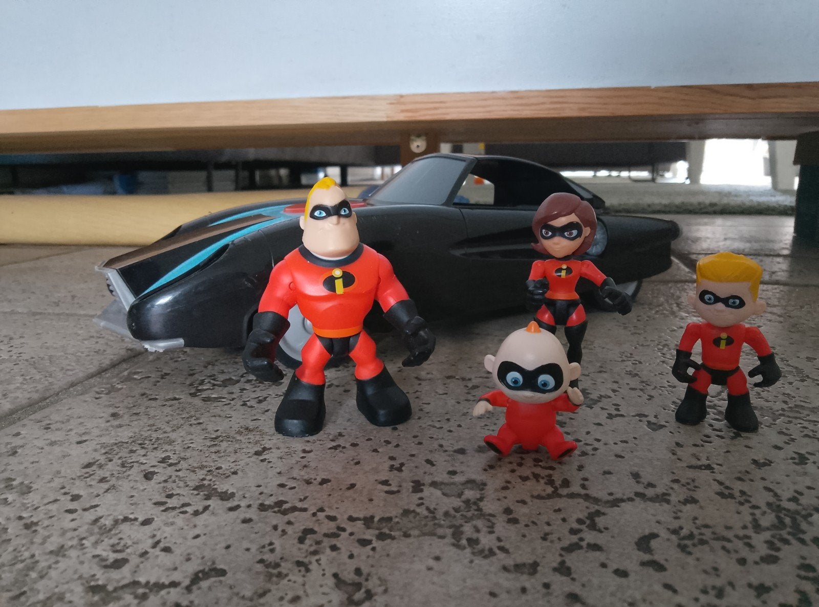 The Incredibles speelset met figuren en auto, Ophalen of Verzenden, Gebruikt