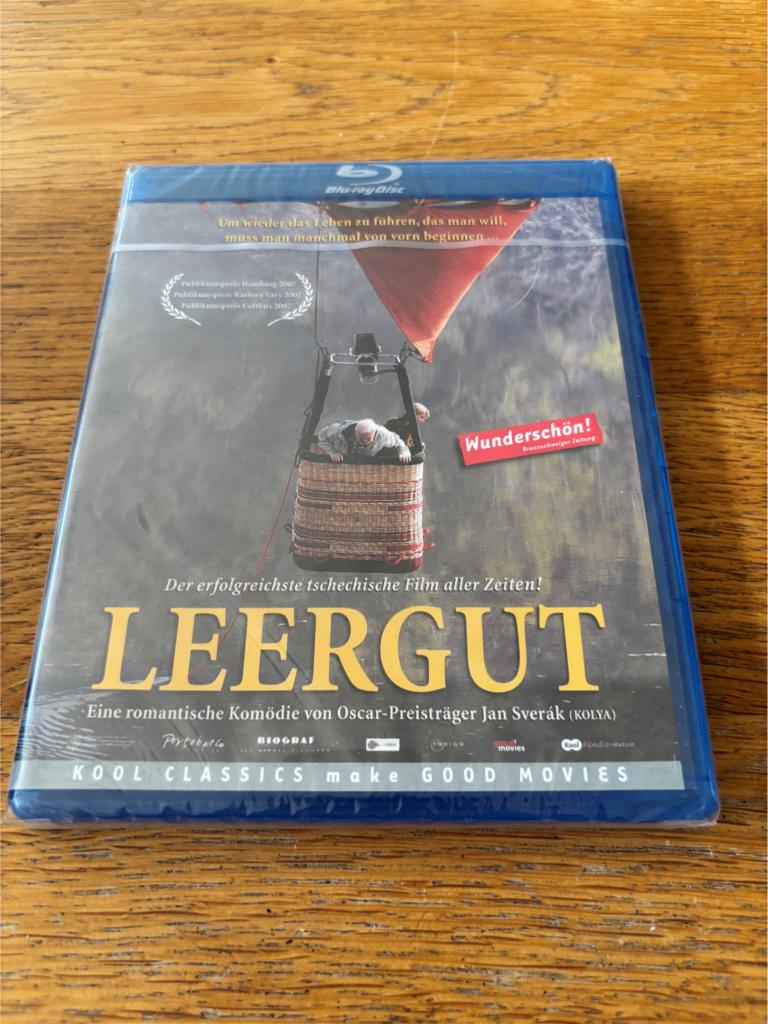 Blu-ray Leergut / Vratné Lahve - NIEUW in Seal - N-NLO, Ophalen of Verzenden, Nieuw in verpakking, Humor en Cabaret