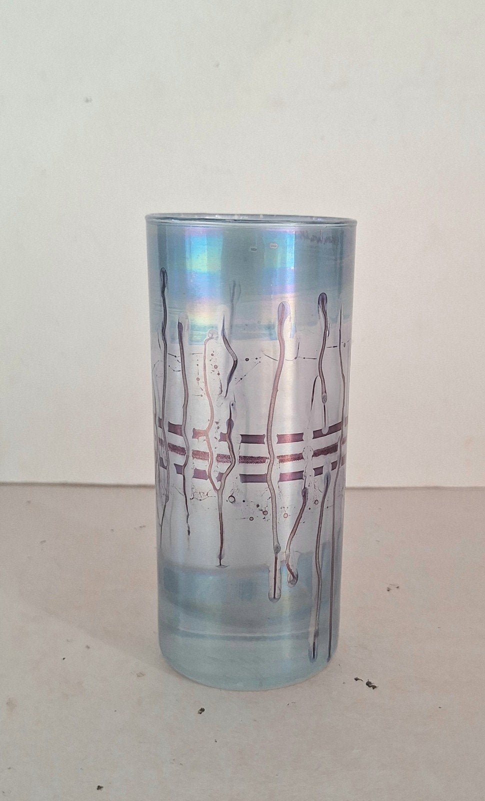 Vera Walther handbeschilderd geïrriseerd glas. Gesigneerd., Ophalen of Verzenden, Zo goed als nieuw, Overige typen