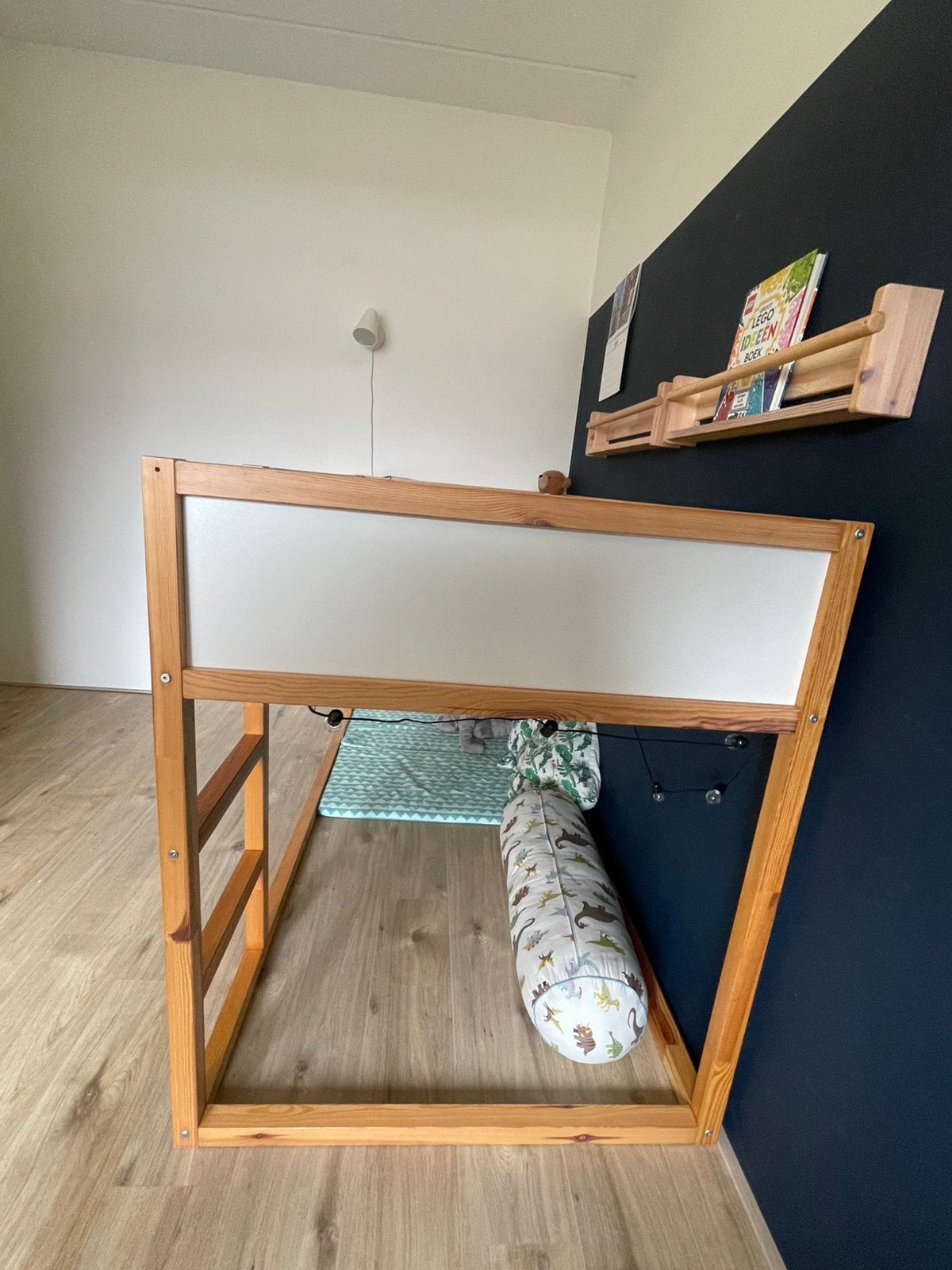 Foto 3 van Gratis IKEA KURA keerbaar bed 90x200