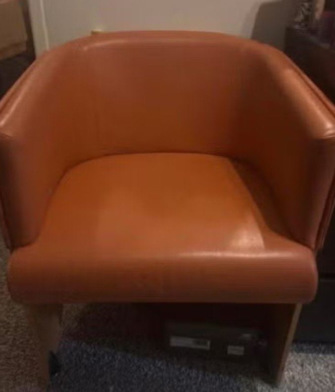 armstoel / leunstoel leer oranje, Ophalen, Modern, Comfortabel, Gebruikt, Overige kleuren