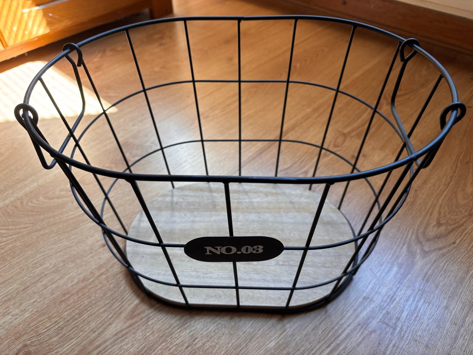 Metalen mand met houten bodem - Zwart, Ovaal, Ophalen, Gebruikt, Mand, Metaal