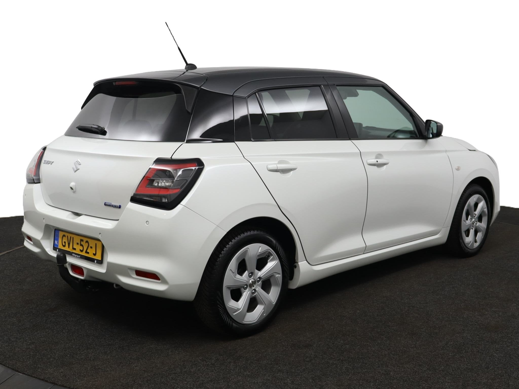 Suzuki Swift 1.2 Select Smart Hybrid | Apple CarPlay & Andro, Voorwielaandrijving, 12 maanden, Stof, Gebruikt