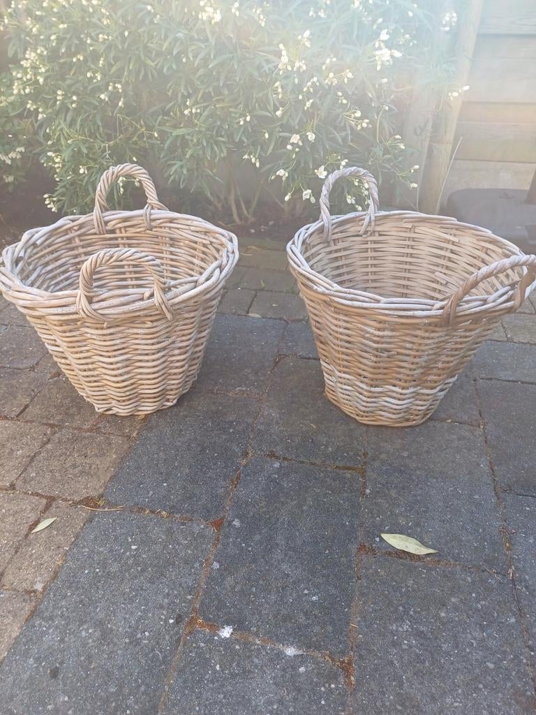 Set van 2 rotan manden - Decoratief en praktisch, Tuin en Terras, Ophalen, Gebruikt