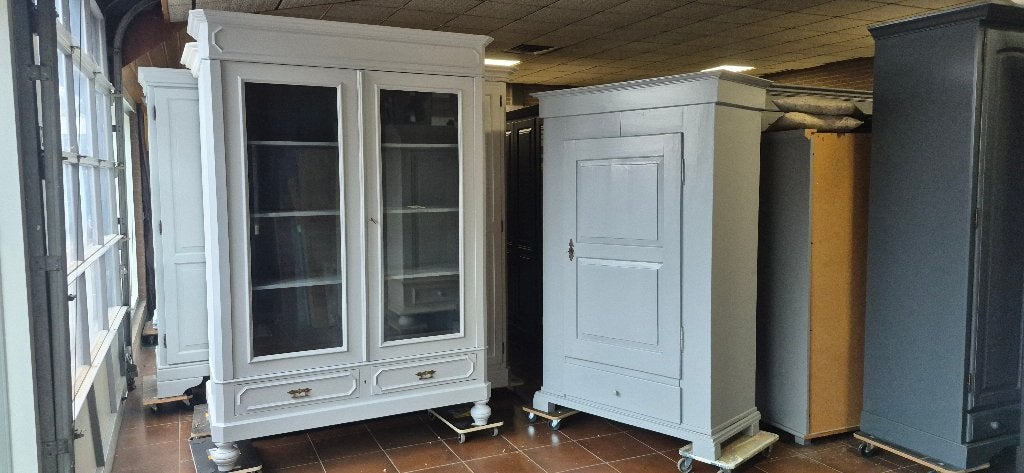 Buffetkasten, kamerkasten, brocante houten eiken broodkasten, Ophalen, 200 cm of meer, Zo goed als nieuw, 200 cm of meer