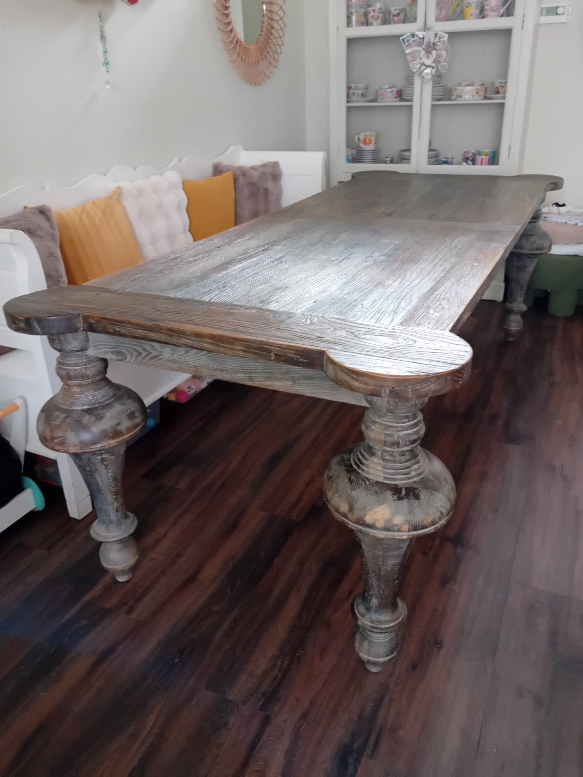 PTMD Robuuste houten eettafel met gedraaide poten, Ophalen, 100 tot 150 cm, 200 cm of meer, Zo goed als nieuw