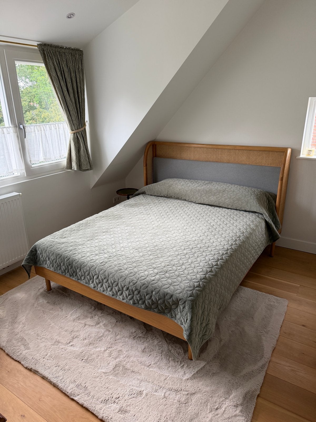 Rotan & eikenhout bedframe voor 160x200 z.g.a.n., Huis en Inrichting, Slaapkamer | Bedden, Ophalen, Bruin, Tweepersoons, Zo goed als nieuw