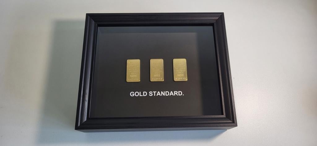 Goudbaren "GOLD STANDARD" 3D wanddecoratie Credit Suisse Zw, Minder dan 50 cm, Nieuw, Ophalen of Verzenden, Minder dan 50 cm