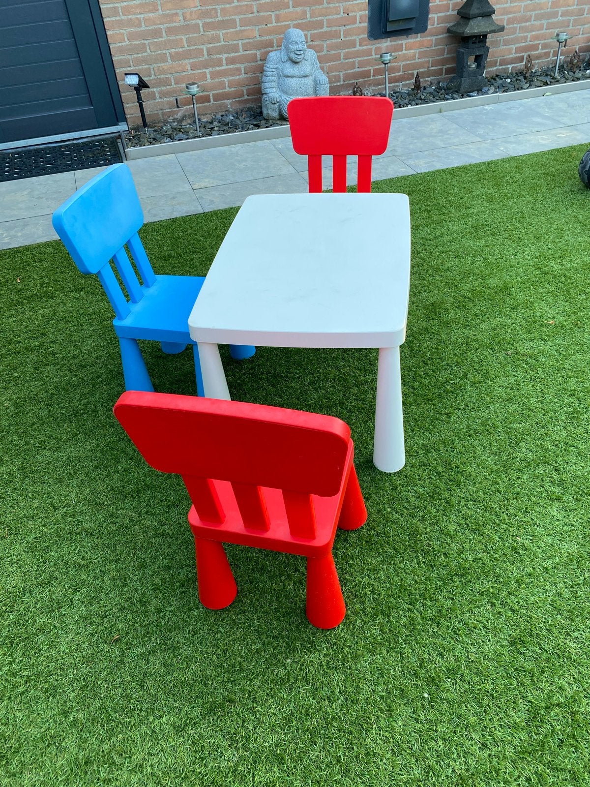 IKEA Mammut kindertafel met 2 stoeltjes, Ophalen of Verzenden, Gebruikt, Tafel(s) en Stoel(en)
