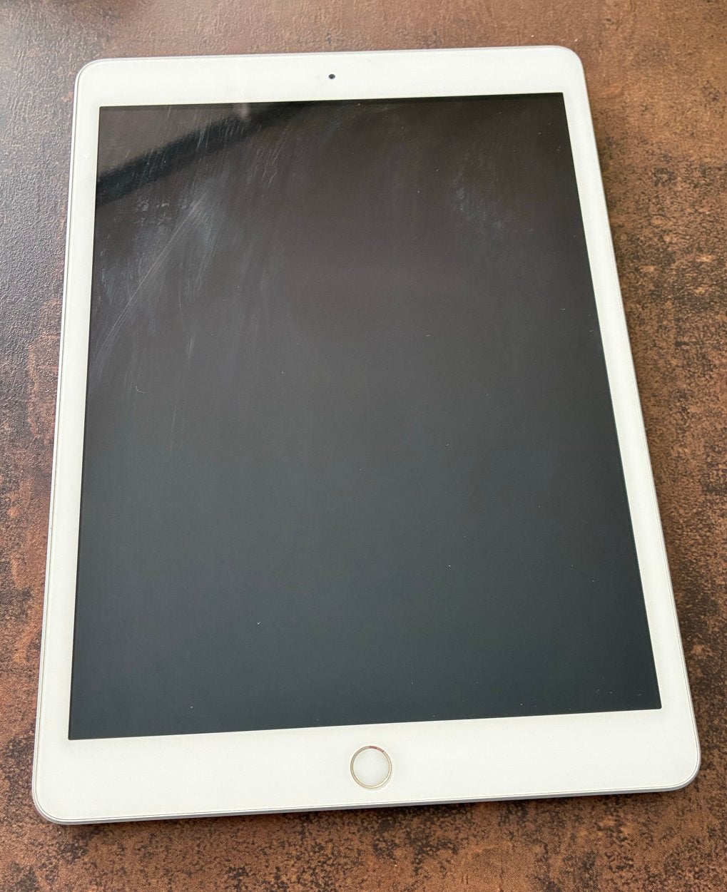 Apple iPad (7e generatie) 32GB Wi-Fi Zilver - Zo goed als ni