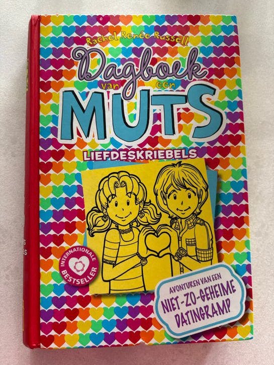Dagboek van een muts 12: Liefdeskriebels, Boeken, Ophalen of Verzenden, Zo goed als nieuw, Fictie
