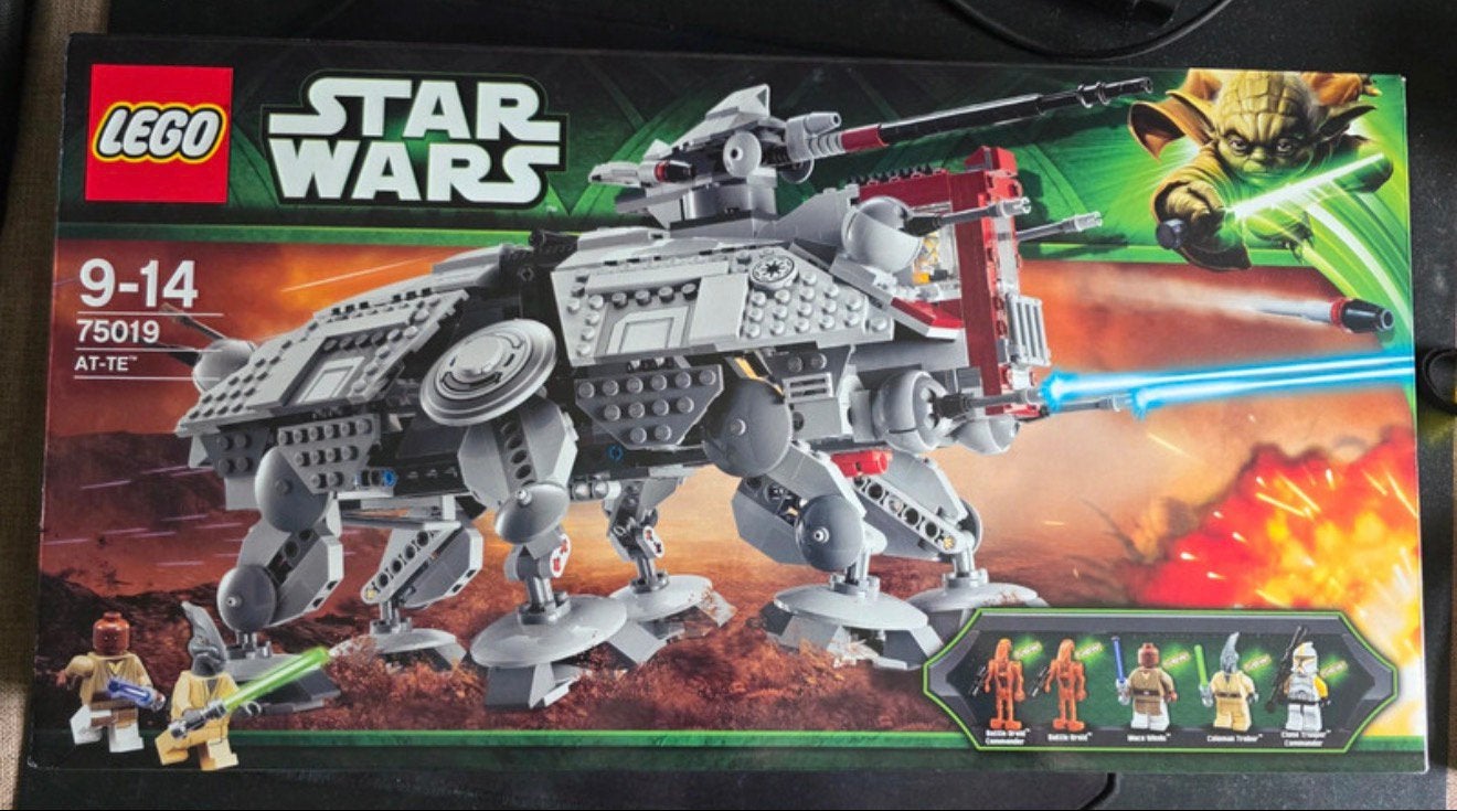 Factory Sealed LEGO Star Wars AT-TE 75019, Star Wars, Nieuw, Ophalen of Verzenden, Complete set