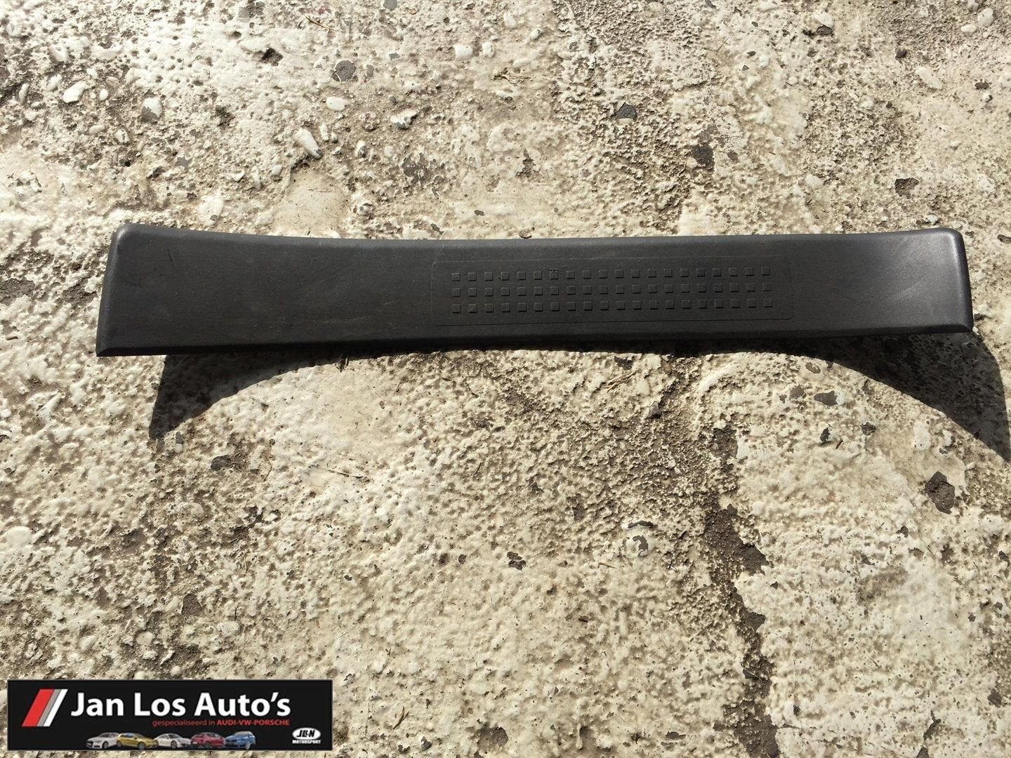 Instaplijst linksachter Audi A4 B6 ('01-'04) 8E0853375, Gebruikt, -, -, Links