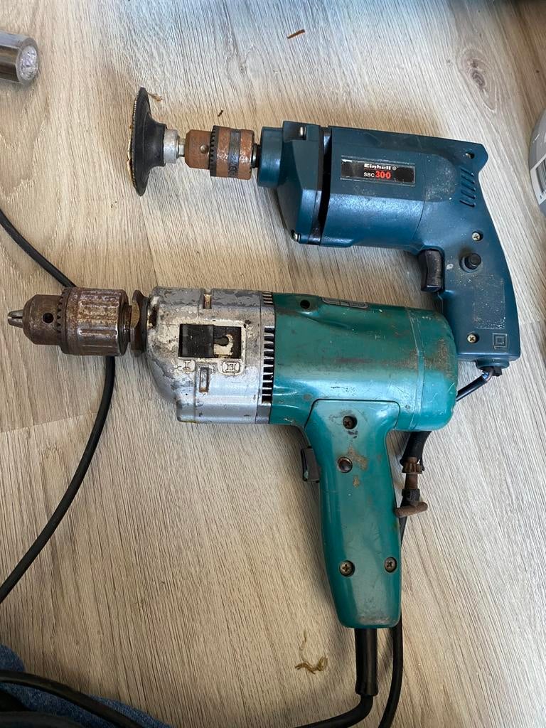 twee boor maschienes, Ophalen, Gebruikt, Boormachine, Klopboormechanisme
