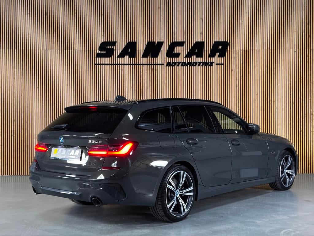 BMW 3-serie Touring 330e M-sport PANO|AMBIENT|19 INCH|LASER|, Auto's, BMW, 1998 cc, Gebruikt, 4 cilinders, Plug-in hybride