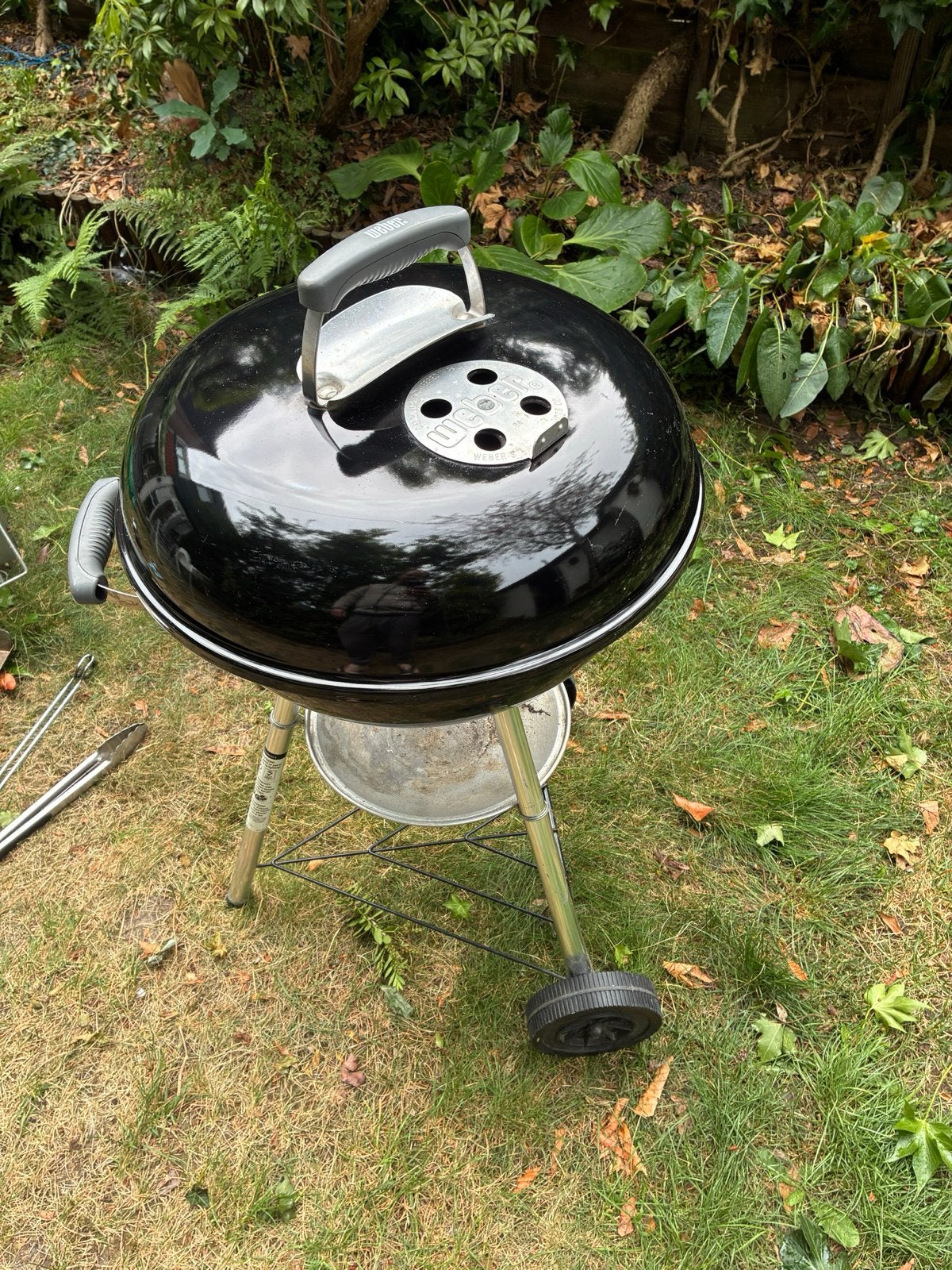 Weber Compact Kettle BBQ met accessoires, Ophalen, Gebruikt