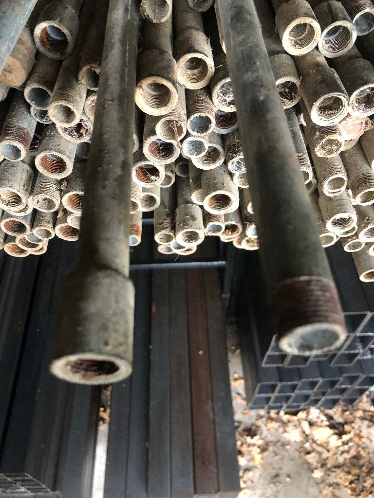 Gebruikte gegalni  stalen buis met schroefdraad.17 x 2.5 mm, Ophalen, Gebruikt, 200 tot 400 liter/min, Minder dan 6 bar