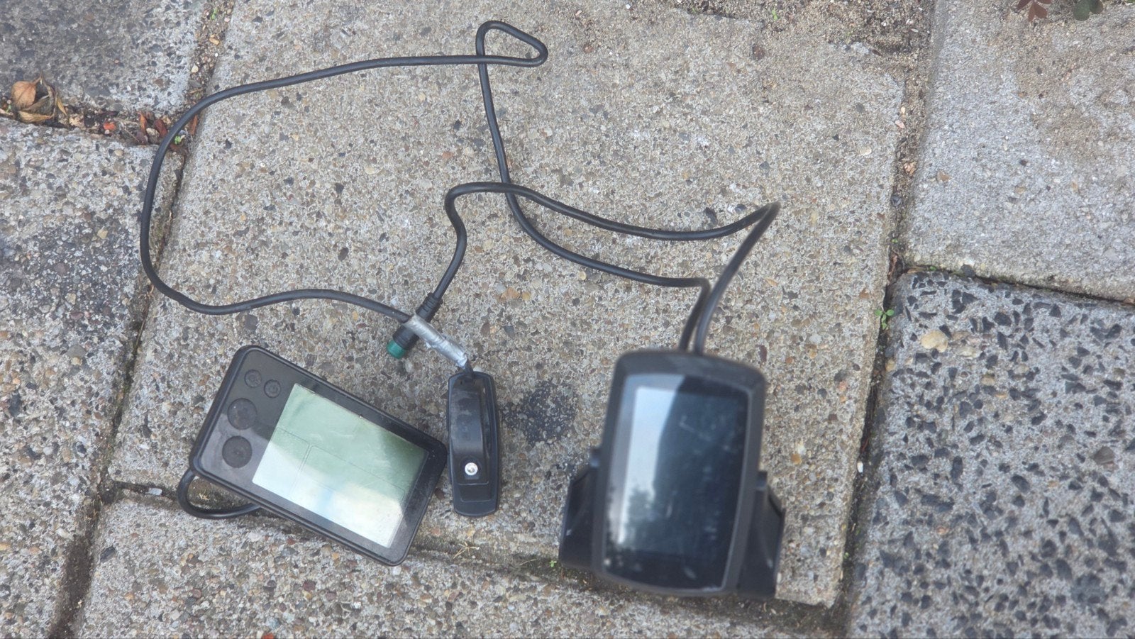 Sparta E-bike display en oplader, Ophalen, Gebruikt