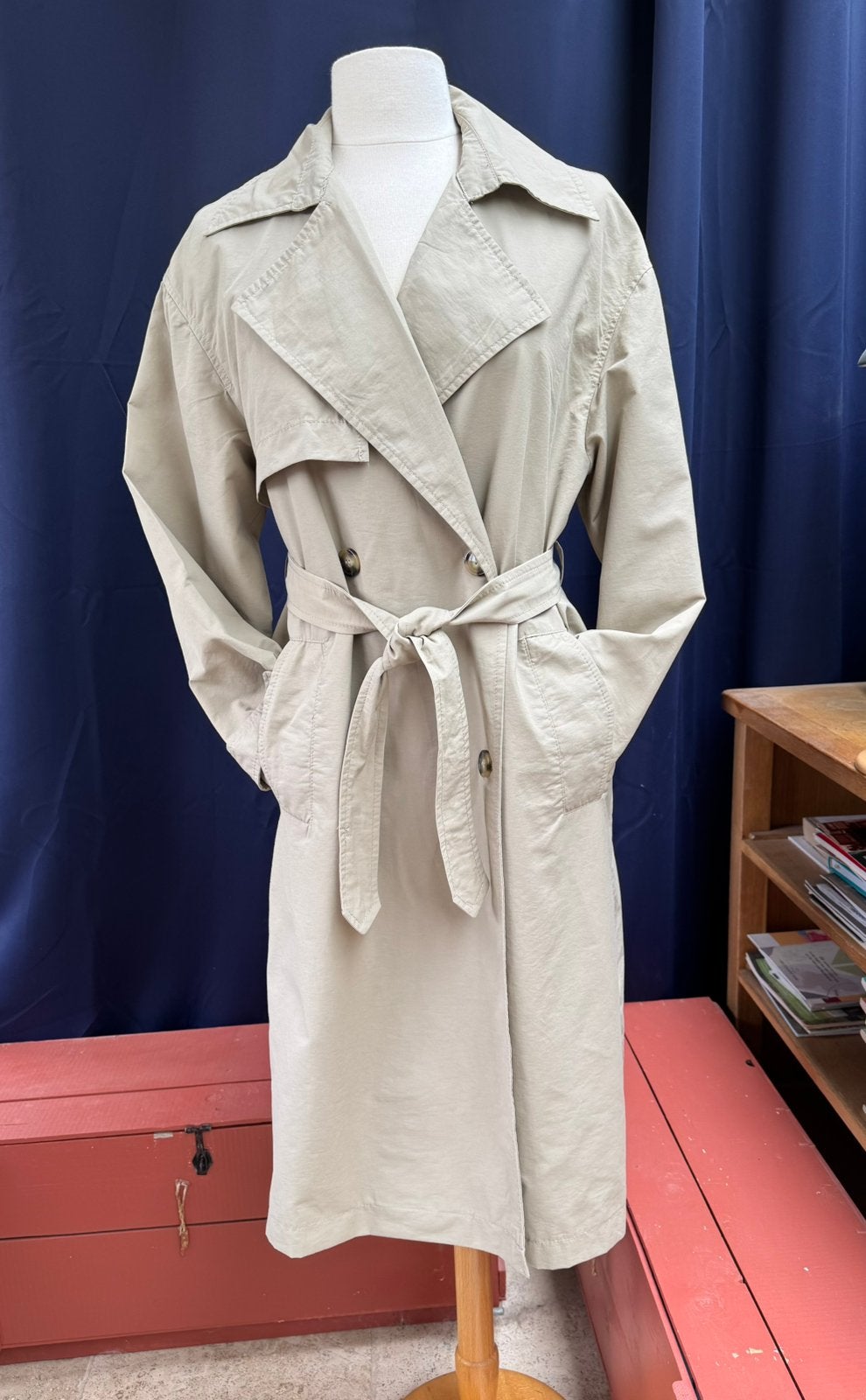 Trenchcoat, Kleding | Dames, Jassen | Zomer, Ophalen of Verzenden, Zo goed als nieuw, Beige