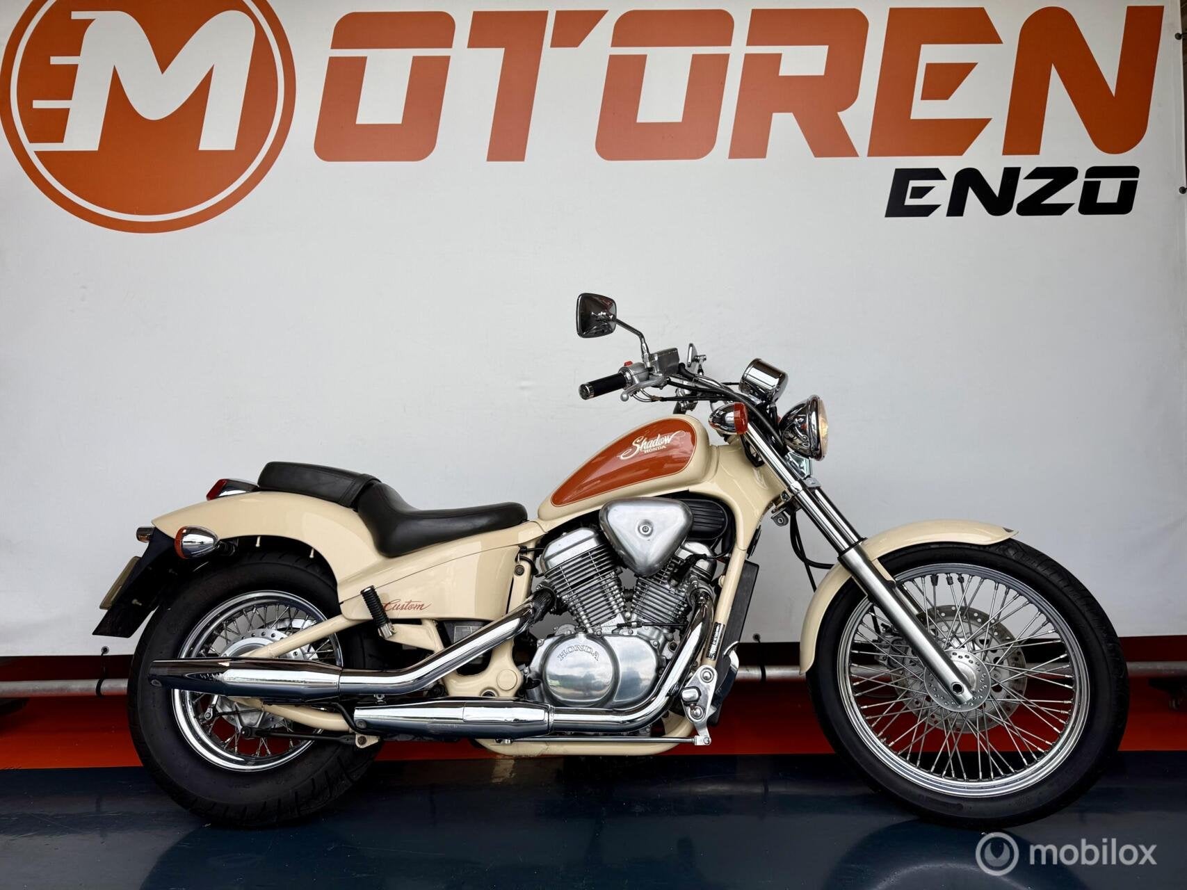 Honda VT 600 SHADOW LET OP! Uitzonderlijk mooie staat 35 KW, 583 cc, Chopper, Bedrijf, 12 t/m 35 kW