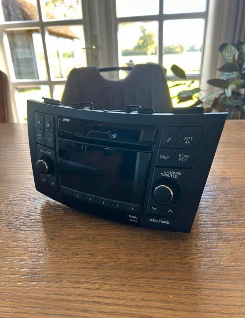 Suzuki Swift Radio Navigatie Systeem, Verzenden, Gebruikt