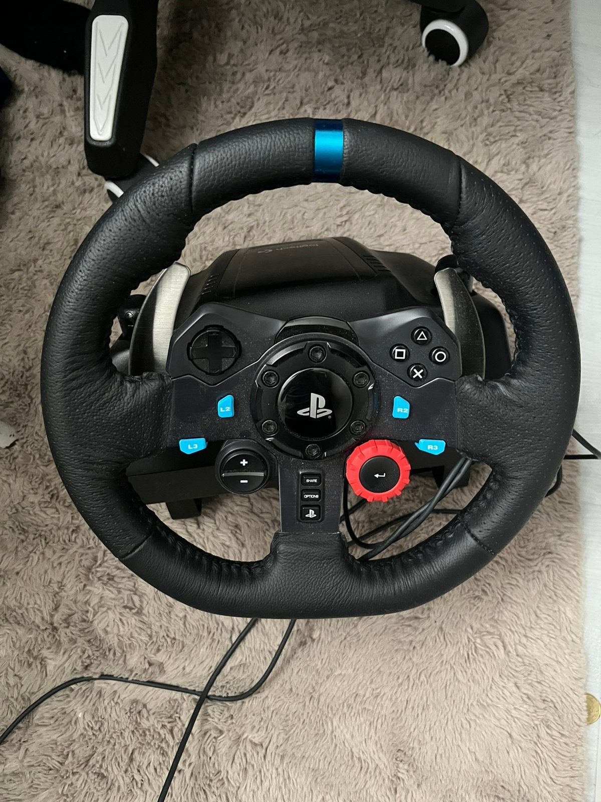 Logitech g29 stuur en pedalen met stoel, Spelcomputers en Games, Spelcomputers | Sony PlayStation Consoles | Accessoires, Ophalen