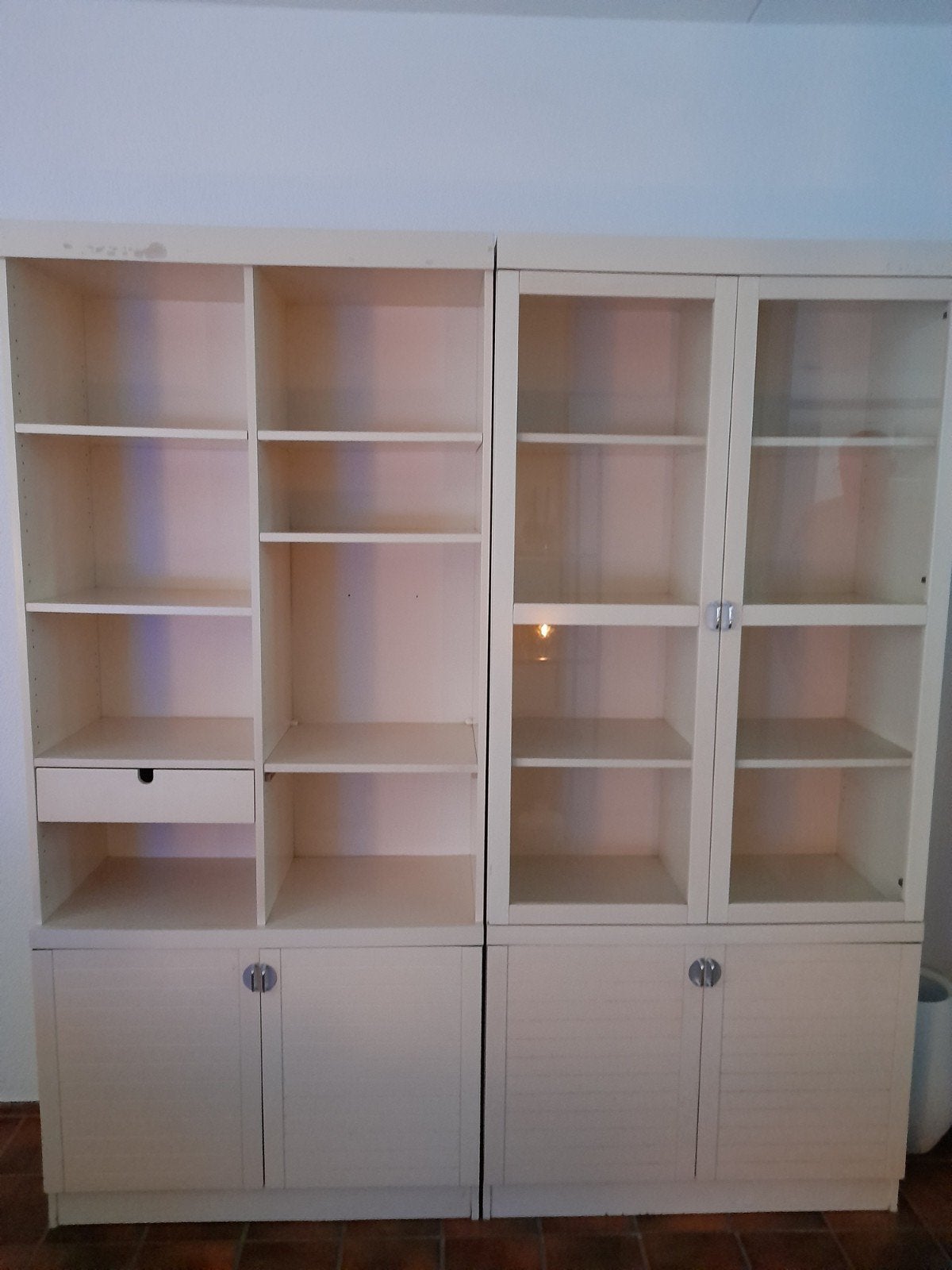 Ikea wandkast (gratis ophalen in Cuijk), Ophalen, Gebruikt, Met lade(s), 50 tot 100 cm