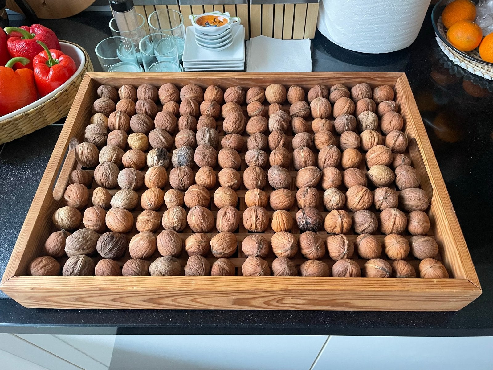 Houten Notendroger Dienblad hoe leuk incl noten nieuwe oogst, Gebruikt, Met opstaande rand, Ophalen of Verzenden, Dienblad
