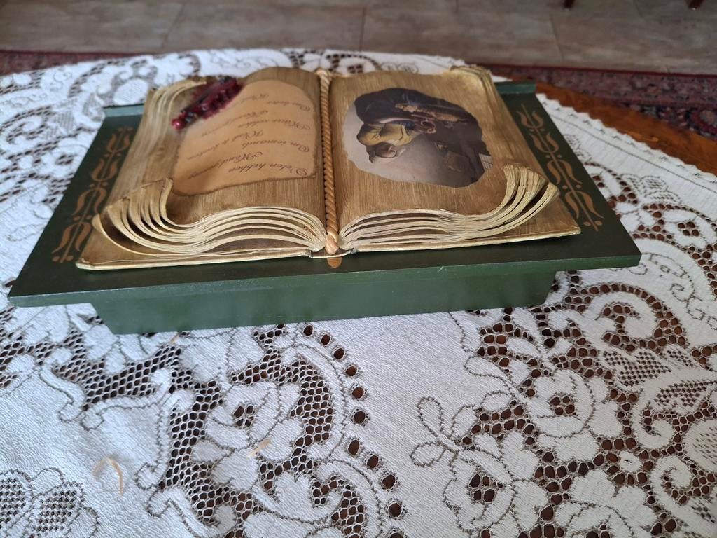 Volksschilderkunst decoratief boek in prima staat, Ophalen of Verzenden