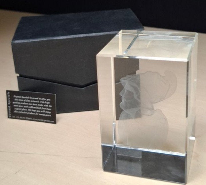 ZELDZAAM AJAX Amsterdam 3D logo in zuiver kristal (zie besch, Verzamelen, Verzenden, Zo goed als nieuw, Ajax, Overige typen