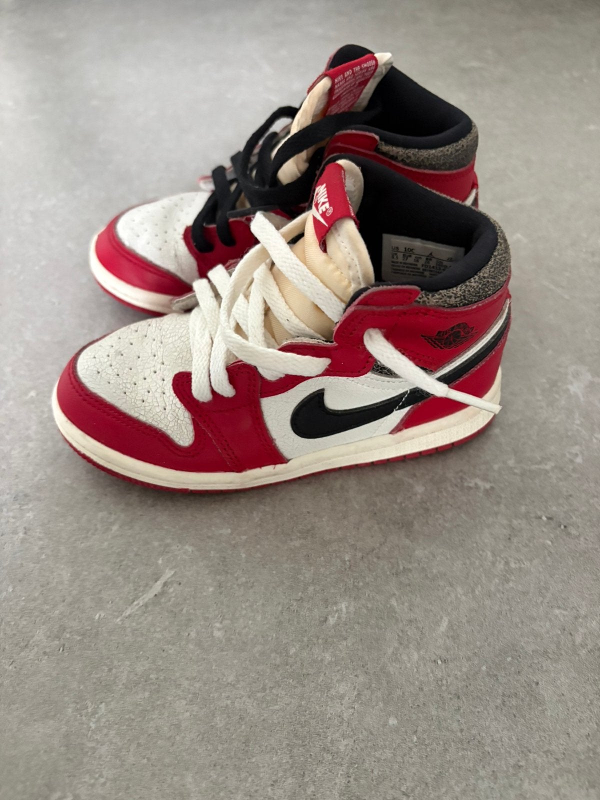 Jordan 1 retro high exclusief  maat 27, Ophalen of Verzenden, Zo goed als nieuw, Jongetje of Meisje, Schoentjes