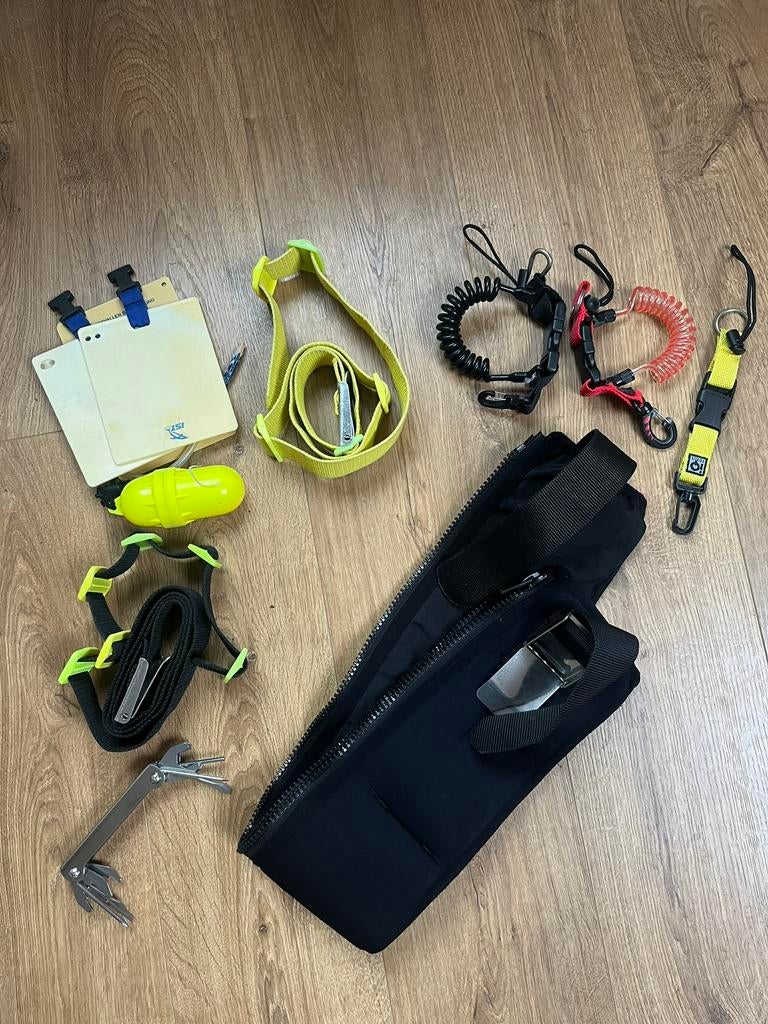 Duiken cap loodgordels mes duikbrillen, Watersport en Boten, Duiken, Ophalen of Verzenden, Gebruikt