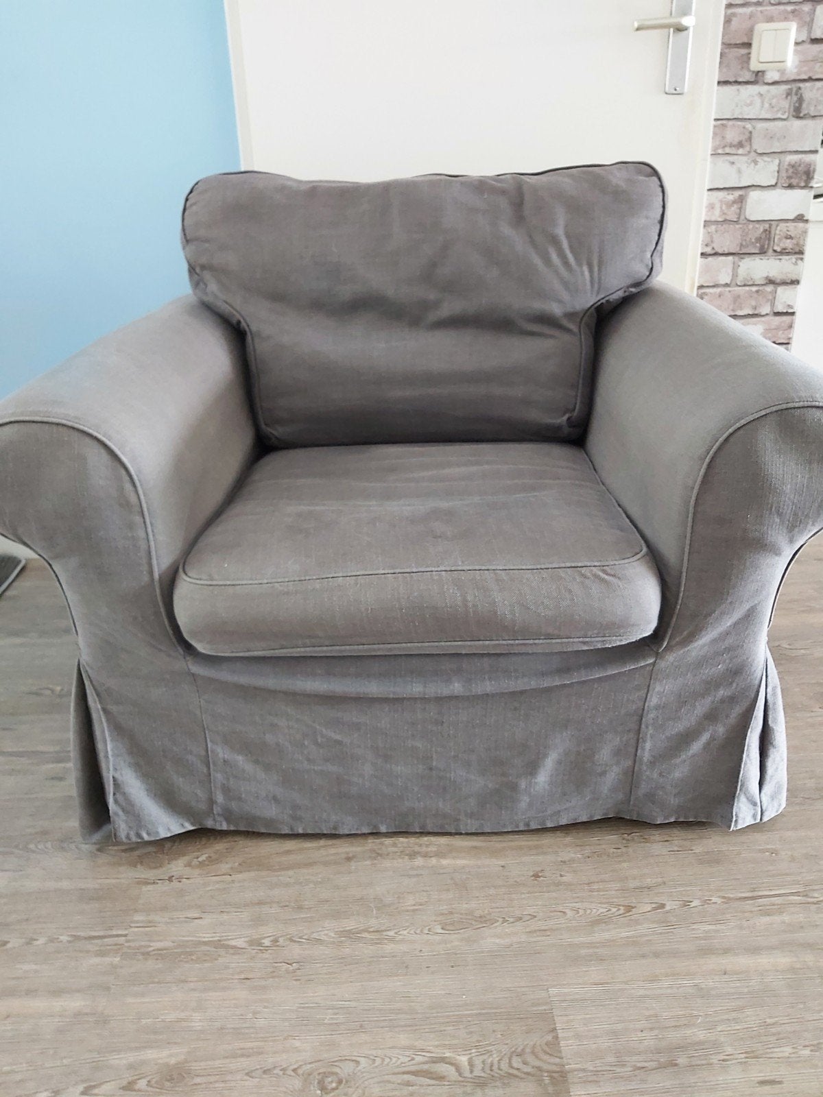 Gratis op te halen: Comfortabele IKEA Fauteuil, Ophalen, Modern, Comfortabel, Gebruikt, 75 tot 100 cm