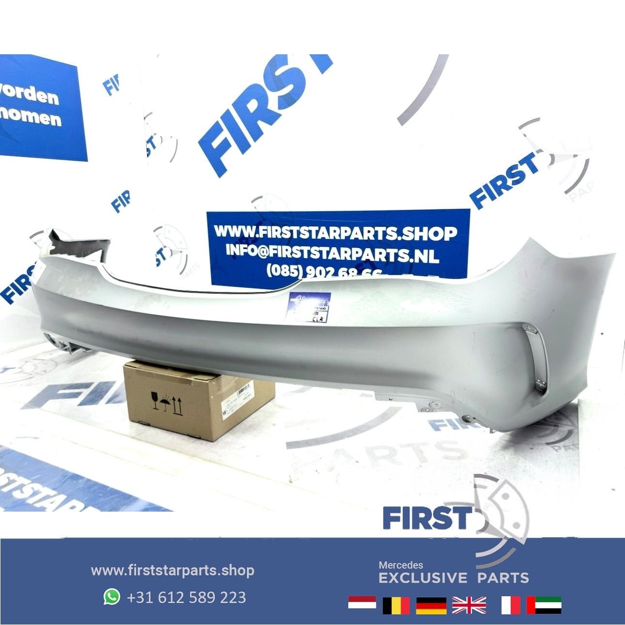 W117 CLA AMG ACHTERBUMPER MAT ZILVER GRIJS Mercedes C117 X11, Gebruikt, -, Voor, Ophalen of Verzenden