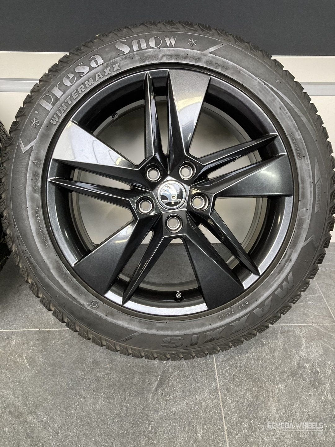 17” originele Skoda Superb B8 B9 velgen + winterbanden 5x112, -, -, Banden en Velgen, 17 inch