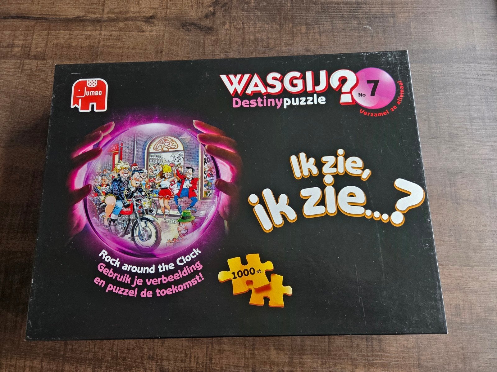 WASGIJ? Destiny Puzzel No. 7 - Rock around the Clock, Ophalen of Verzenden, 500 t/m 1500 stukjes, Gebruikt, Legpuzzel