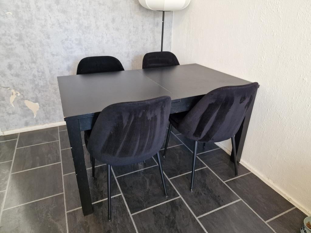 Uitschuifbare eettafel Bjursta met velvet stoelen, Ophalen, Gebruikt, Vierkant, 50 tot 100 cm