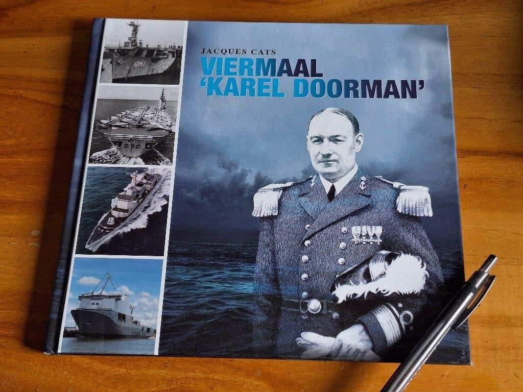 Viermaal Karel Doorman  Jacques Cats, Ophalen of Verzenden, Tweede Wereldoorlog, Zo goed als nieuw, Overige onderwerpen