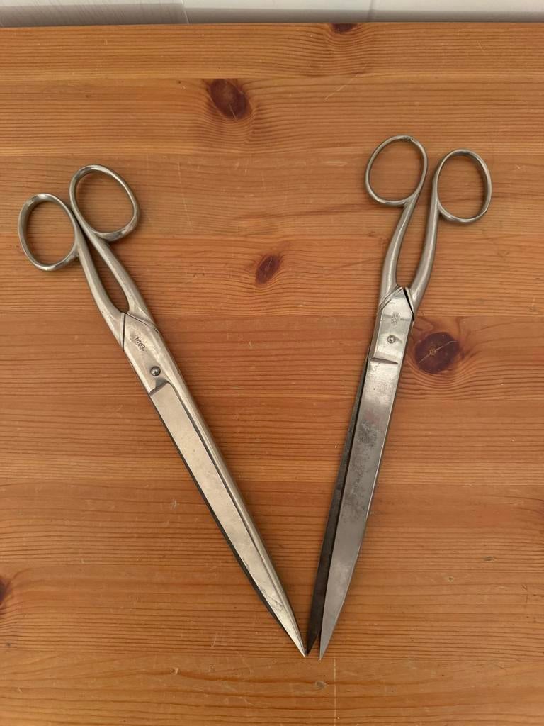 2 Grote Kleermakersscharen - In Prima Staat, Ophalen of Verzenden, Gebruikt, Overige typen